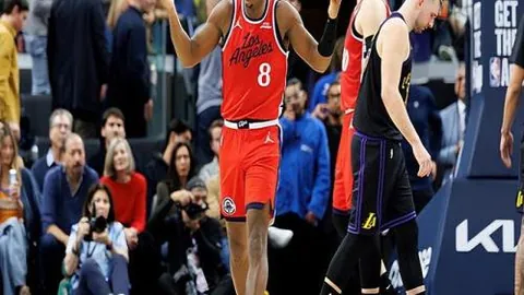 意乌之战0-0握手言和，穆德里克禁区内倒地未果